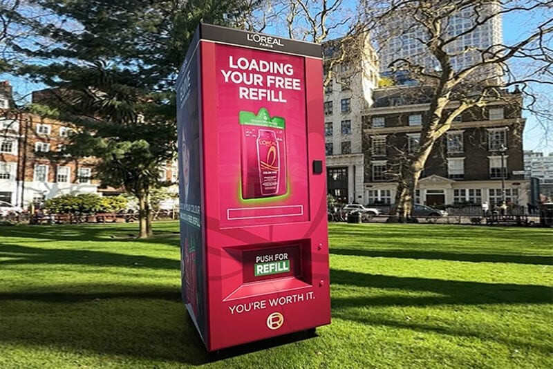 Vending and cosmetics: beauty vending machines conquer Europe’s capitals Vending and cosmetics: beauty vending machines conquer Europe’s capitals
