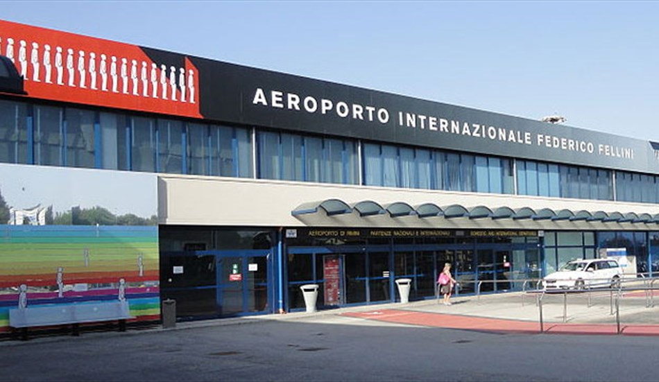 Rimini - San Marino Aeroporto / RMI Rimini - San Marino Aeroporto / RMI